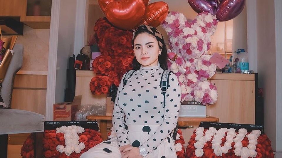 Dinar Candy [Instagram]